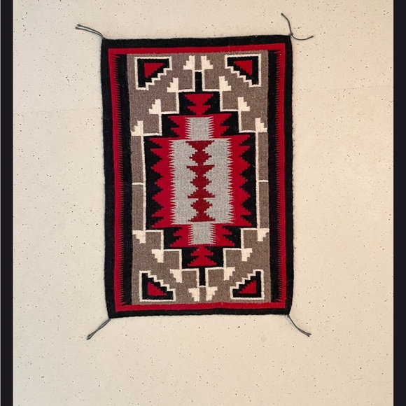Ralph Lauren Christmas Navajo Style Wool Rug - Picture 7 of 8